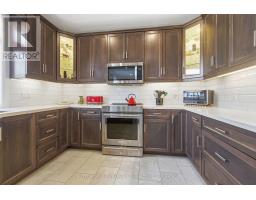 215 LEITCH STREET - 14