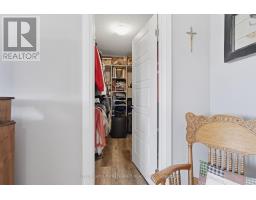 215 LEITCH STREET - 25