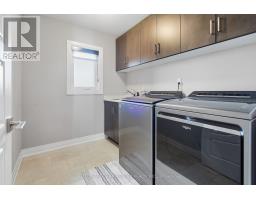 215 LEITCH STREET - 31