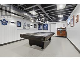 215 LEITCH STREET - 33