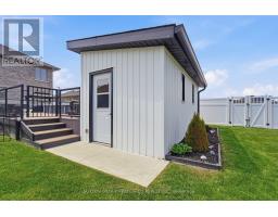 215 LEITCH STREET - 46