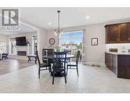 215 LEITCH STREET - 6