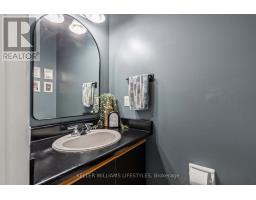 40 - 110 DEVERON CRESCENT - 4