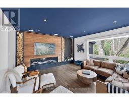 45 BLACKBURN CRESCENT - 15