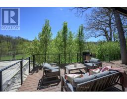 45 BLACKBURN CRESCENT - 41