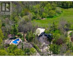 45 BLACKBURN CRESCENT - 44
