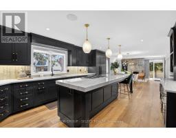 8 TALLWOOD CIRCLE - 11