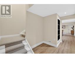 8 TALLWOOD CIRCLE - 31