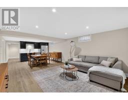 8 TALLWOOD CIRCLE - 35