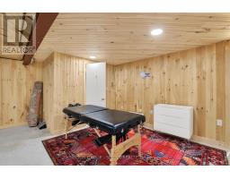 8 TALLWOOD CIRCLE - 38