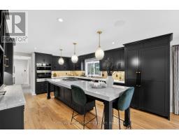 8 TALLWOOD CIRCLE - 9