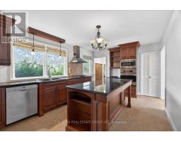 38 WYCHWOOD PARK - 18