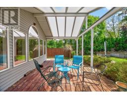 38 WYCHWOOD PARK - 50