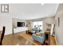 27 BARTLETT CRESCENT - 14