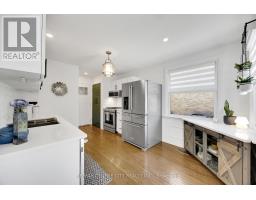 27 BARTLETT CRESCENT - 20
