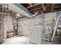 21 ERIE STREET - 20
