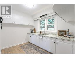 165 ELLSWORTH CRESCENT - 14