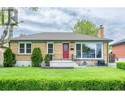 165 ELLSWORTH CRESCENT - 2
