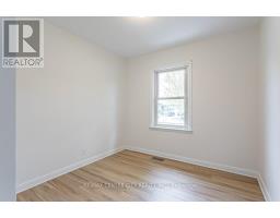 165 ELLSWORTH CRESCENT - 22
