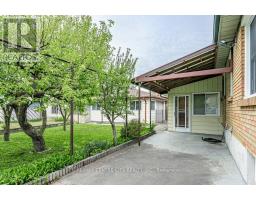 165 ELLSWORTH CRESCENT - 44