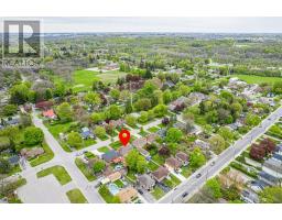 165 ELLSWORTH CRESCENT - 47
