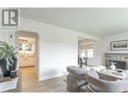 165 ELLSWORTH CRESCENT - 6