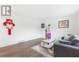 11 KENWOOD CRESCENT - 14