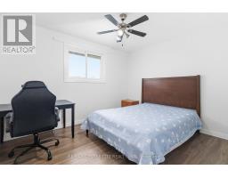 11 KENWOOD CRESCENT - 20