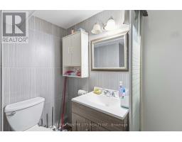 11 KENWOOD CRESCENT - 26