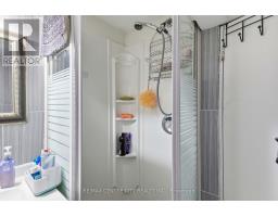 11 KENWOOD CRESCENT - 27
