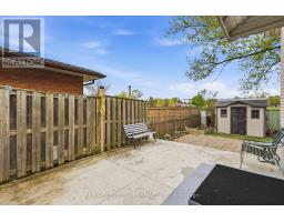 11 KENWOOD CRESCENT - 39