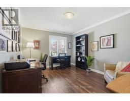 29 - 50 FIDDLERS GREEN ROAD - 27