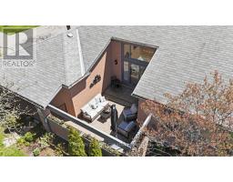 29 - 50 FIDDLERS GREEN ROAD - 45