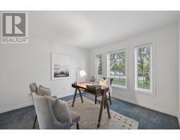 55 HERITAGE DRIVE - 4