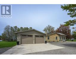 5596 MOORESVILLE DRIVE - 35