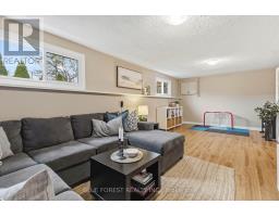 993 GLENBANNER ROAD - 34