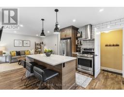 993 GLENBANNER ROAD - 8