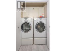 260 VILLAGE GREEN AVENUE - 23