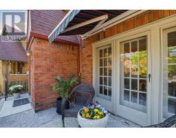 16 CLENRAY PLACE - 3