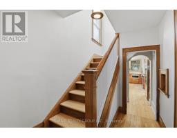 16 CLENRAY PLACE - 5
