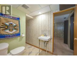 1863 HERBERT AVENUE - 25