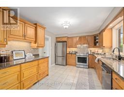 88 CHESHAM COURT - 12