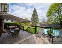 88 CHESHAM COURT - 33