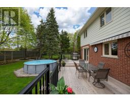 88 CHESHAM COURT - 37