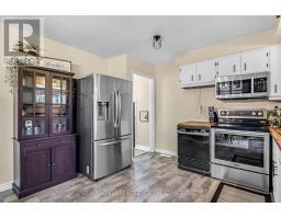 26 SINCLAIR AVENUE - 9