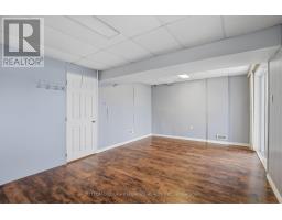 187 HOLLYRIDGE CRESCENT - 27