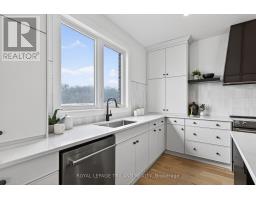 35 ALLISTER DRIVE - 17