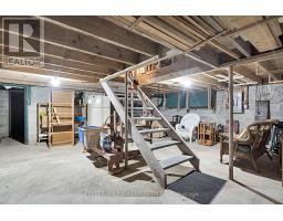 6493 WEST PARKWAY DRIVE - 33
