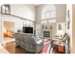 832 NORMANDY DRIVE - 13