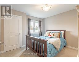 832 NORMANDY DRIVE - 25